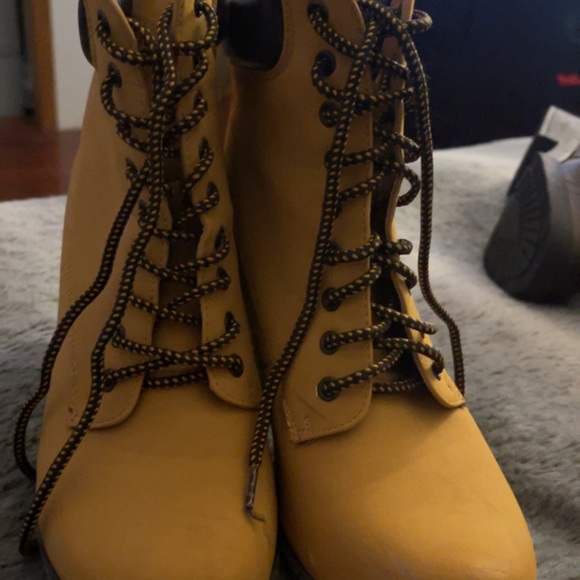 Ankle boots - Picture 3 of 3